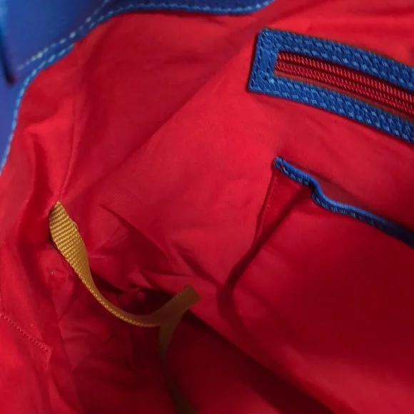 Dooney & Bourke Sorrento Sak - Picture 9 of 15